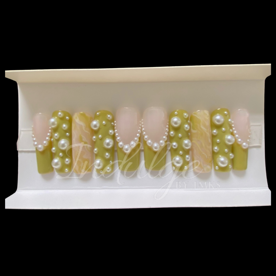 Medium Square Press On Nail Set